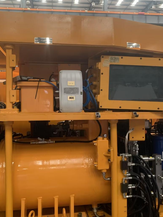 中國鐵建-掘錨一體機(jī)在線油液監(jiān)測傳感器應(yīng)用案例 圖2