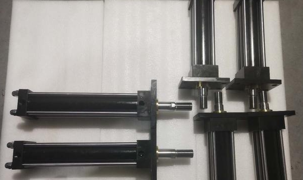 液壓油缸動作的工作原理是什么？油液在線監測工廠來介紹